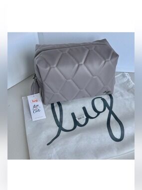 Bumper Satin Luxe Vegan Leather Cosmetic Case Pearl